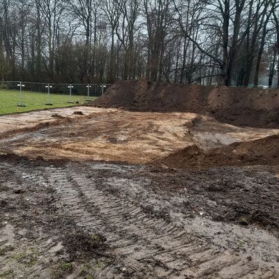 KW 2 - 2021 - vollst&auml;ndiger Abriss der alten Geb&auml;ude - Erdarbeiten 2