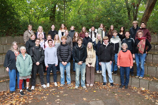 Die Sch&uuml;lerinnen und Sch&uuml;ler des Gymnasiums Eckhorst gestalten den Volkstrauertag auch in diesem Jahr gemeinsam mit dem gleichnamigen Arbeitskreis.
